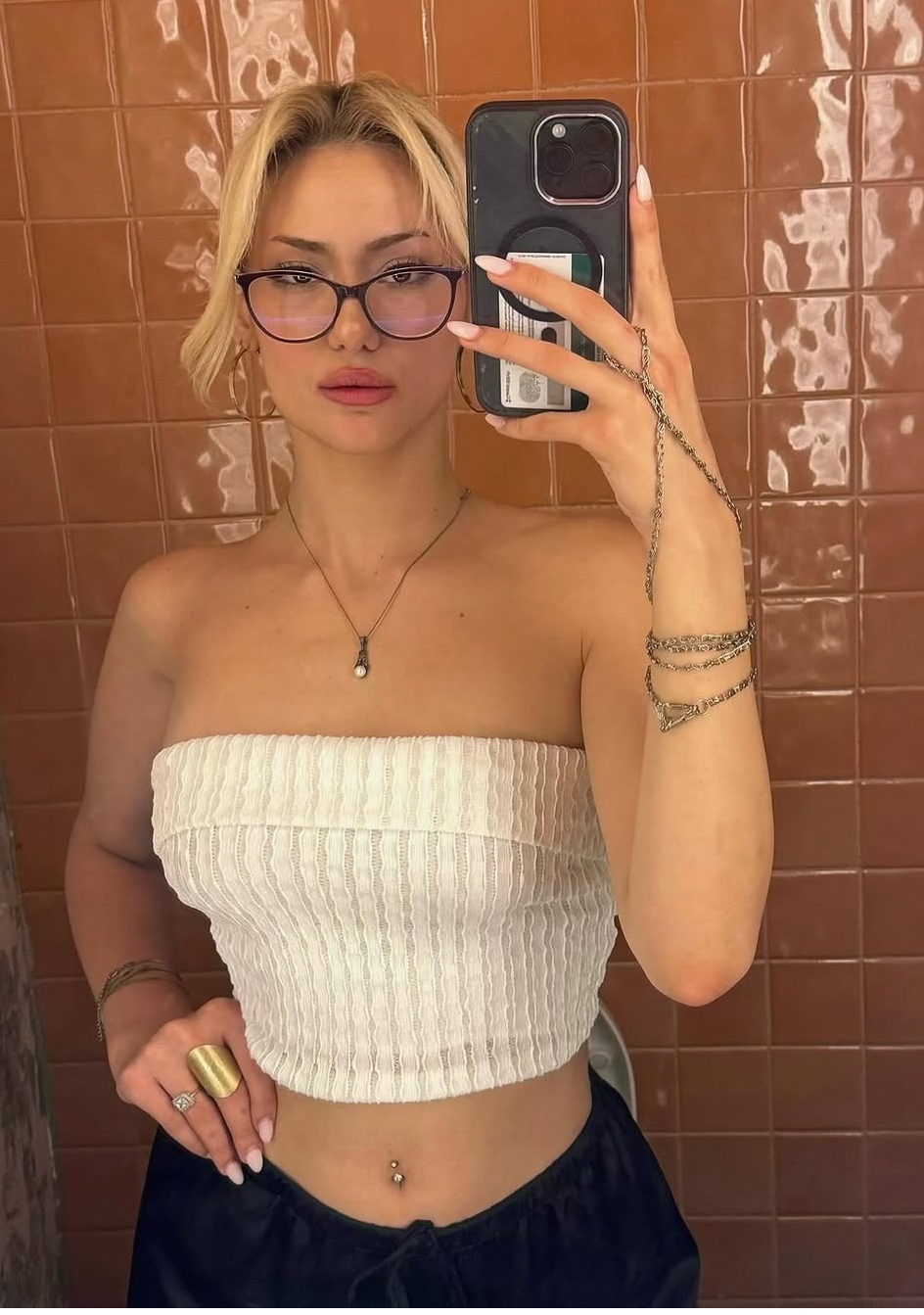 Balatlı Asil Bayan Escort Alime