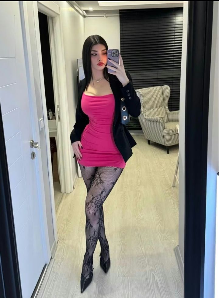 Altunçay İlgi Dolu Kadın Escort Aimee